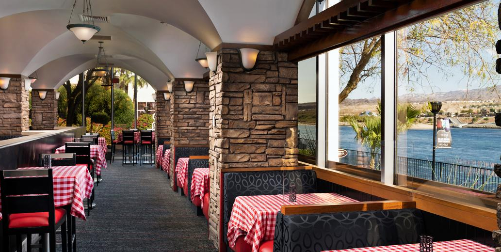 Restaurant with river view